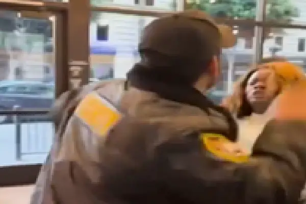 Woman Slapped by Security Guard at US Restaurant.